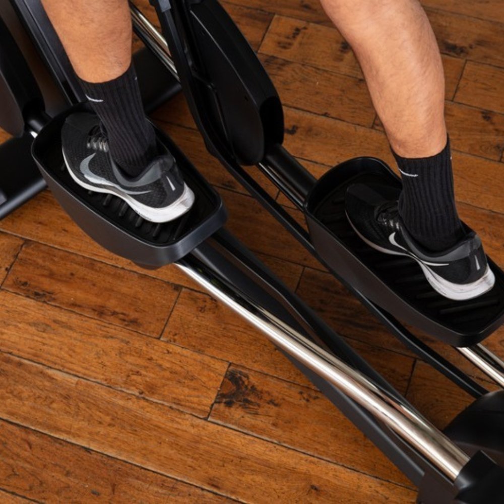 SportsArt E874 ECO-NATURAL™ Elite Elliptical