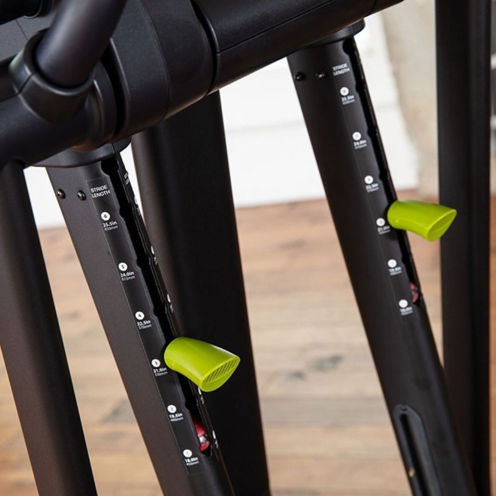 SportsArt E873 ECO-NATURAL™ Prime Elliptical