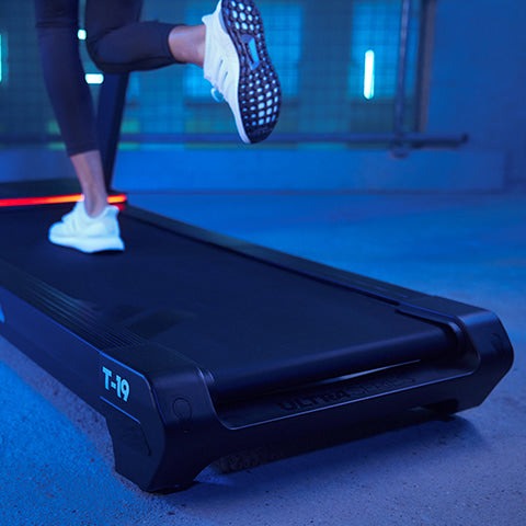 Adidas T-19 Treadmill