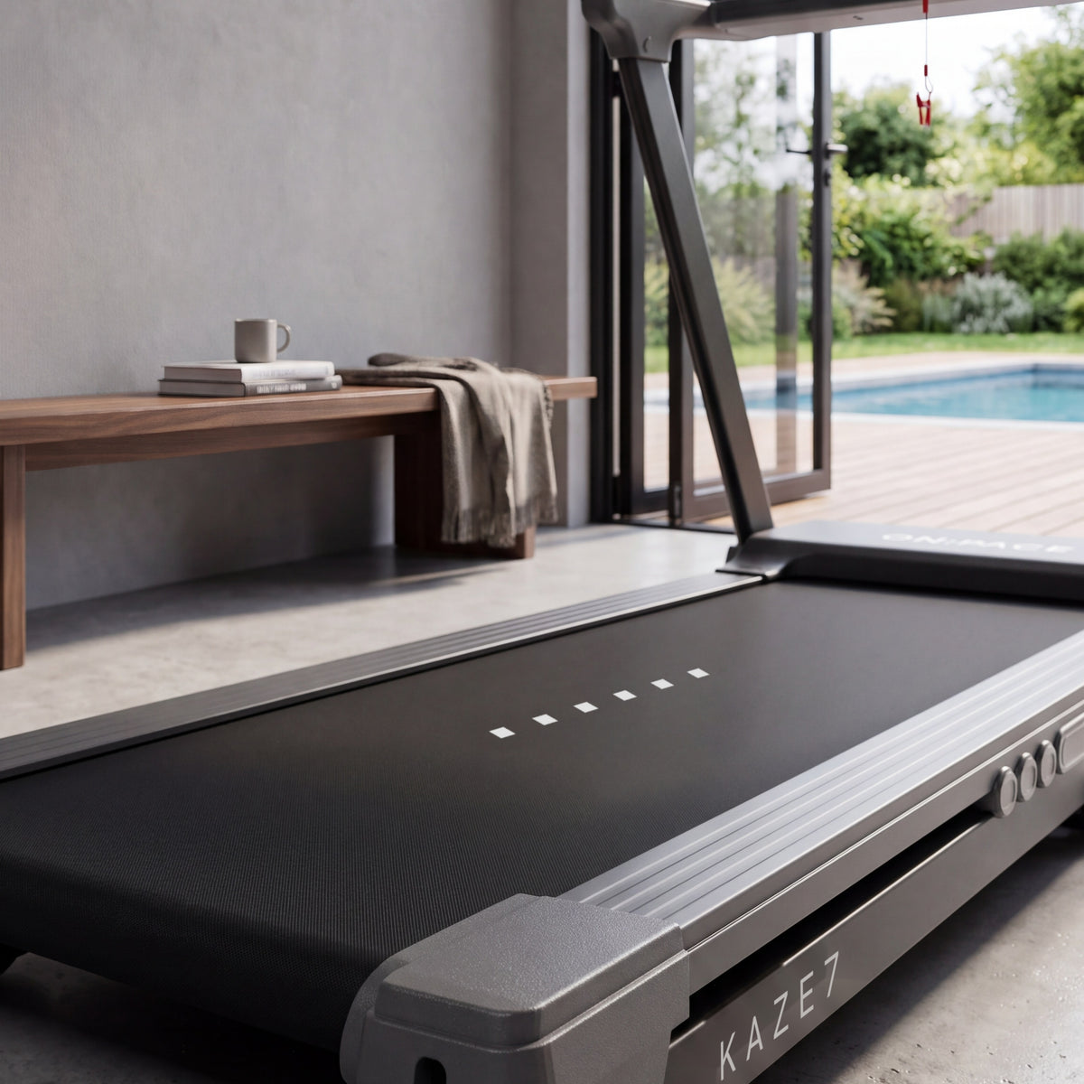 ON:PACE KAZE 7 Treadmill