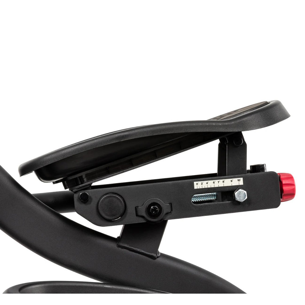 Sole E95 Elliptical adjustable foot pedals