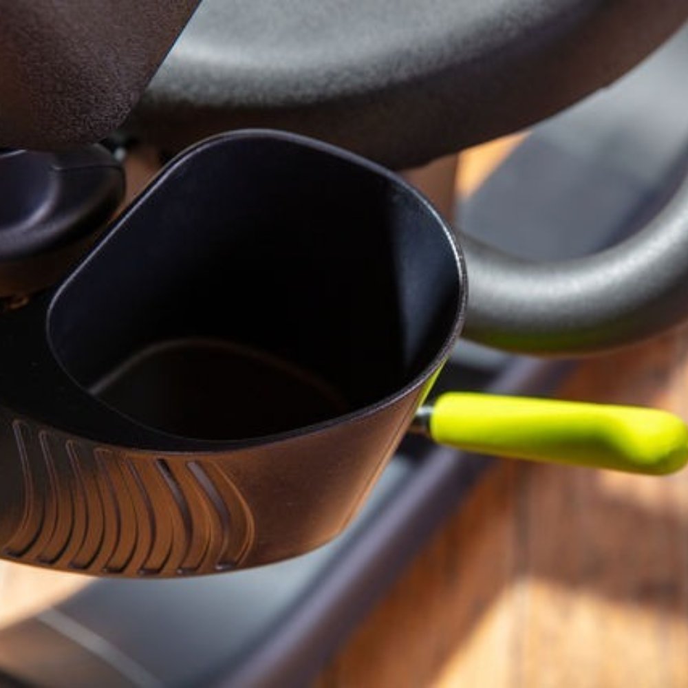 SportsArt G574R ECO-POWR™ Elite Recumbent Exercise Bike