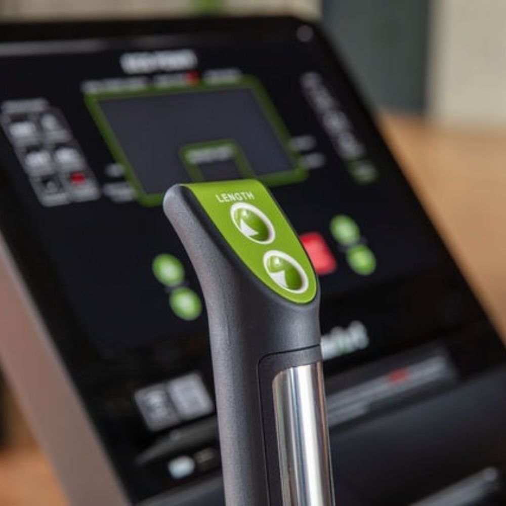 SportsArt G874 ECO-POWR™ Elite Elliptical